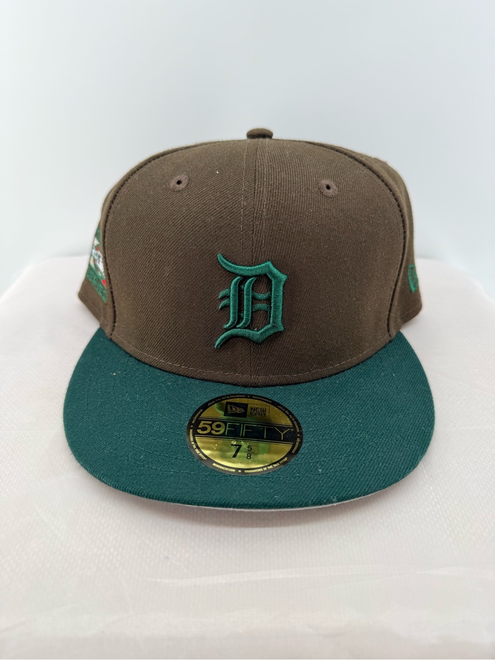 Detroit Tigers New Era 59FIFTY Fitted Hat Brown Green MLB Size 7 5/8